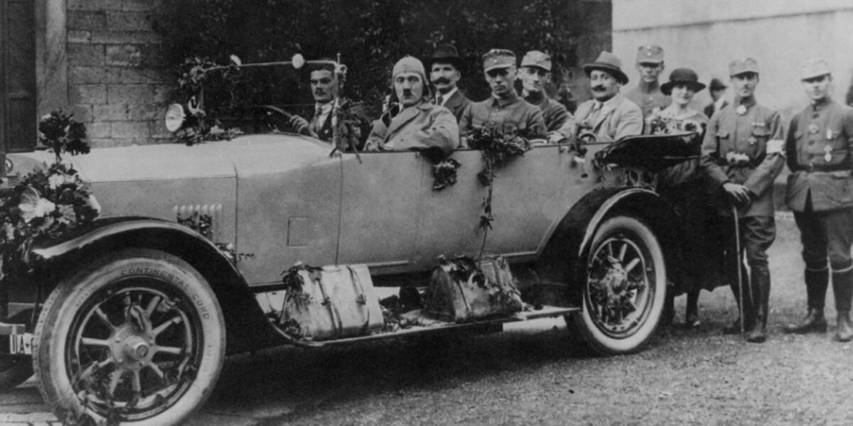 Książki o Hitlerze – 7 pozycji, które warto przeczytać