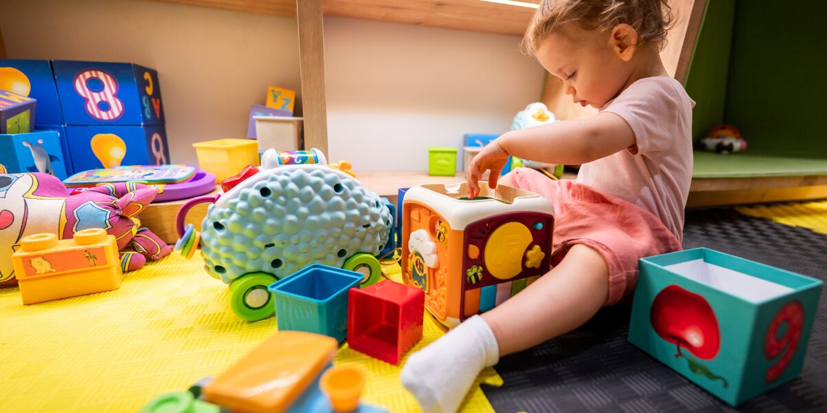 Zabawki interaktywne dla dziewczynki – ranking 10 najlepszych