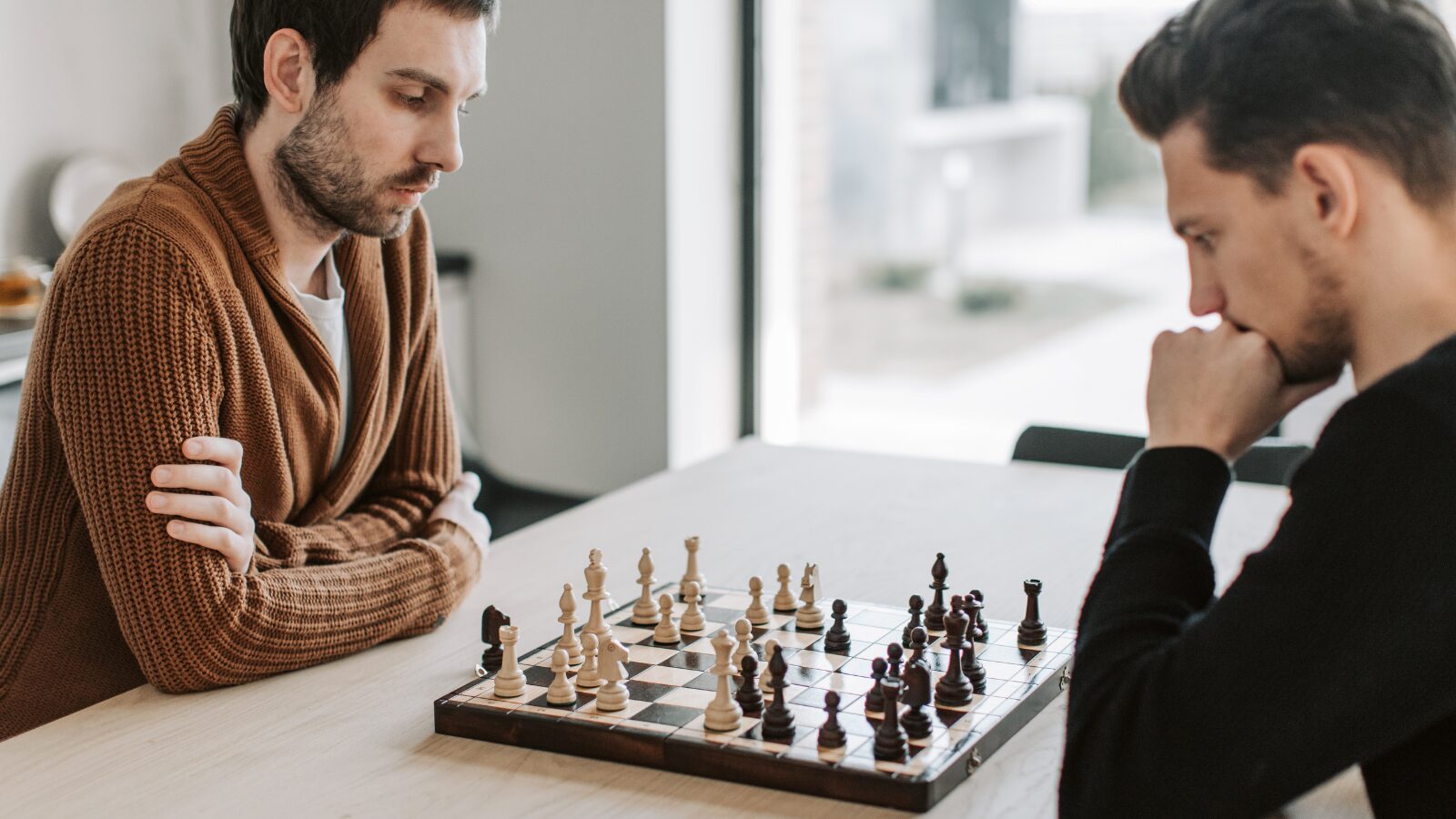 Gry planszowe dla 2 osób – 9 rekomendacji