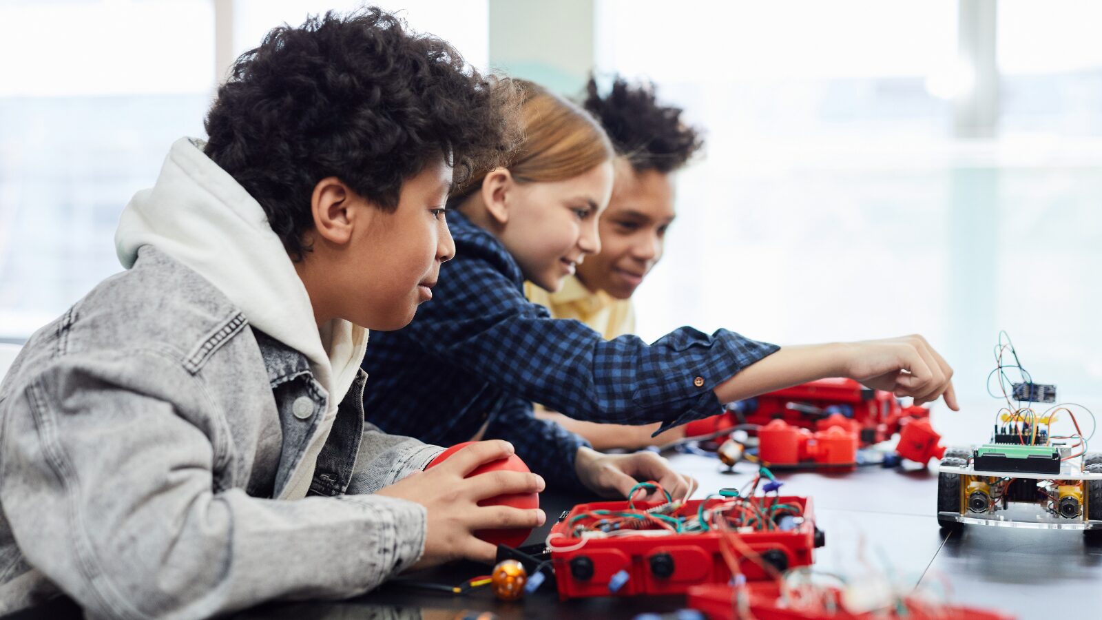 LEGO dla 10-latka – jakie wybrać? 7 sprawdzonych zestawów