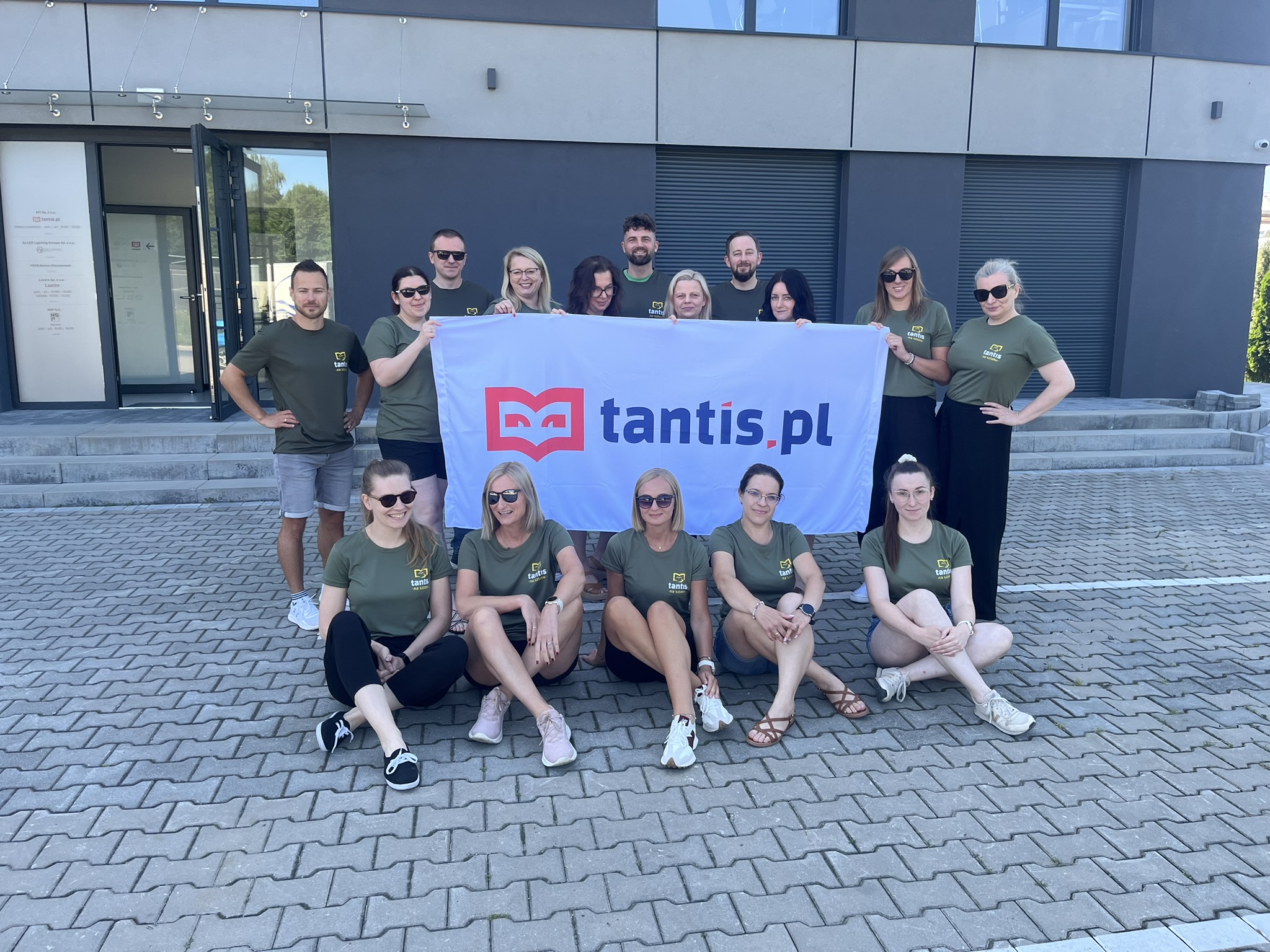 Zespół Tantis przed rozpoczęciem akcji Tantis na Szlaku